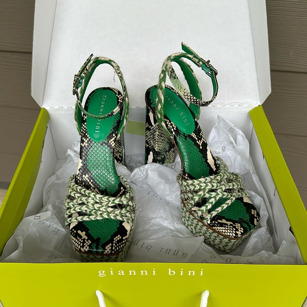 GIANNI BINI Shanika PLATFORM braided sandal SOLD OUT IN STORES 🐍 size 7M 💚